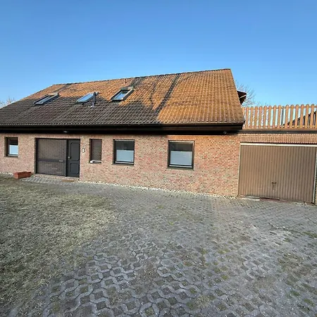 Zur Zugbruecke شقة *