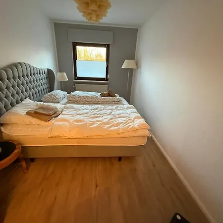 Zur Zugbruecke Apartment Gross Koris